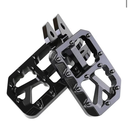 Pegs